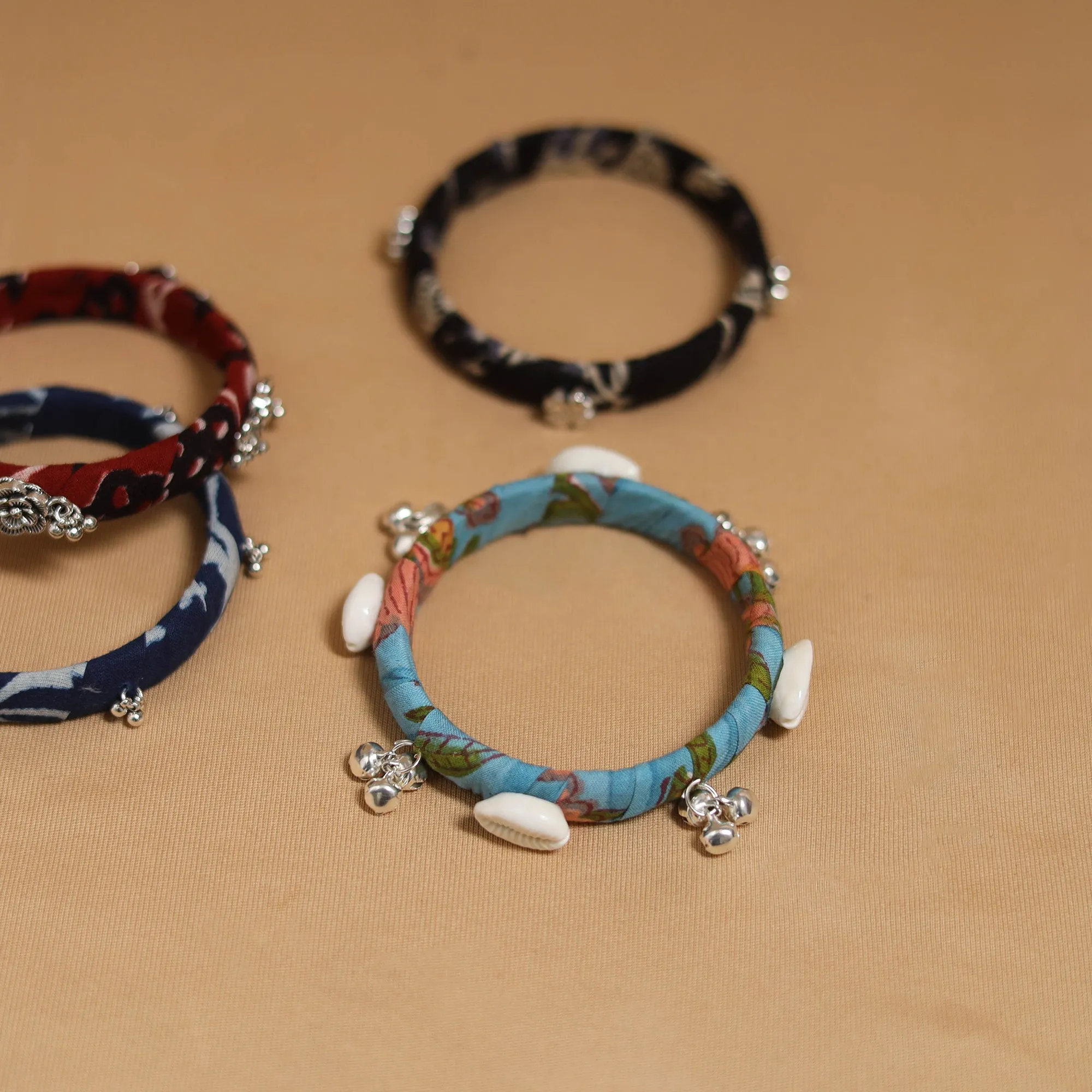 Fabart GS Handmade Bangle (Set of 4) 01 sold by Itokri product image thumbnail 3