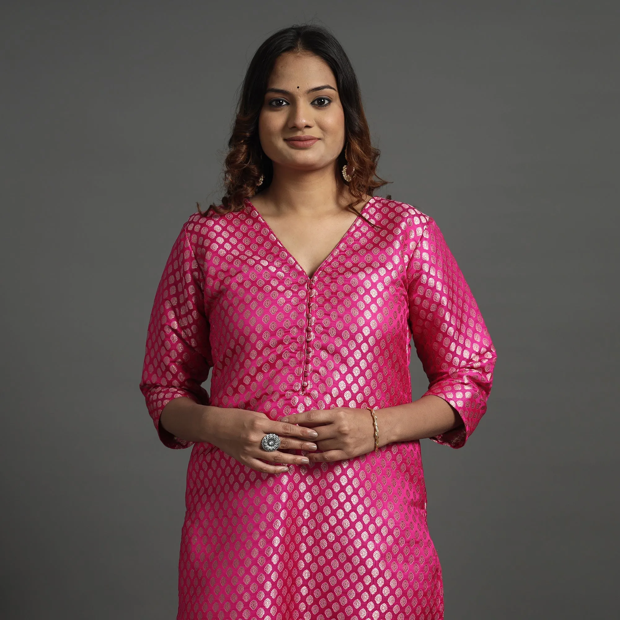 Dark Pink - Elegant Banarasi Brocade Silk Kurta with Pant Set sold by Itokri product image thumbnail 2