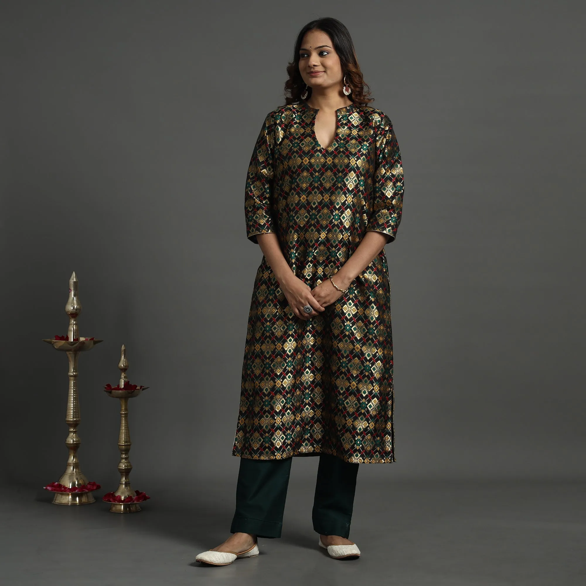 Black - Elegant Banarasi Brocade Silk Kurta with Pant Set sold by Itokri product image thumbnail 3