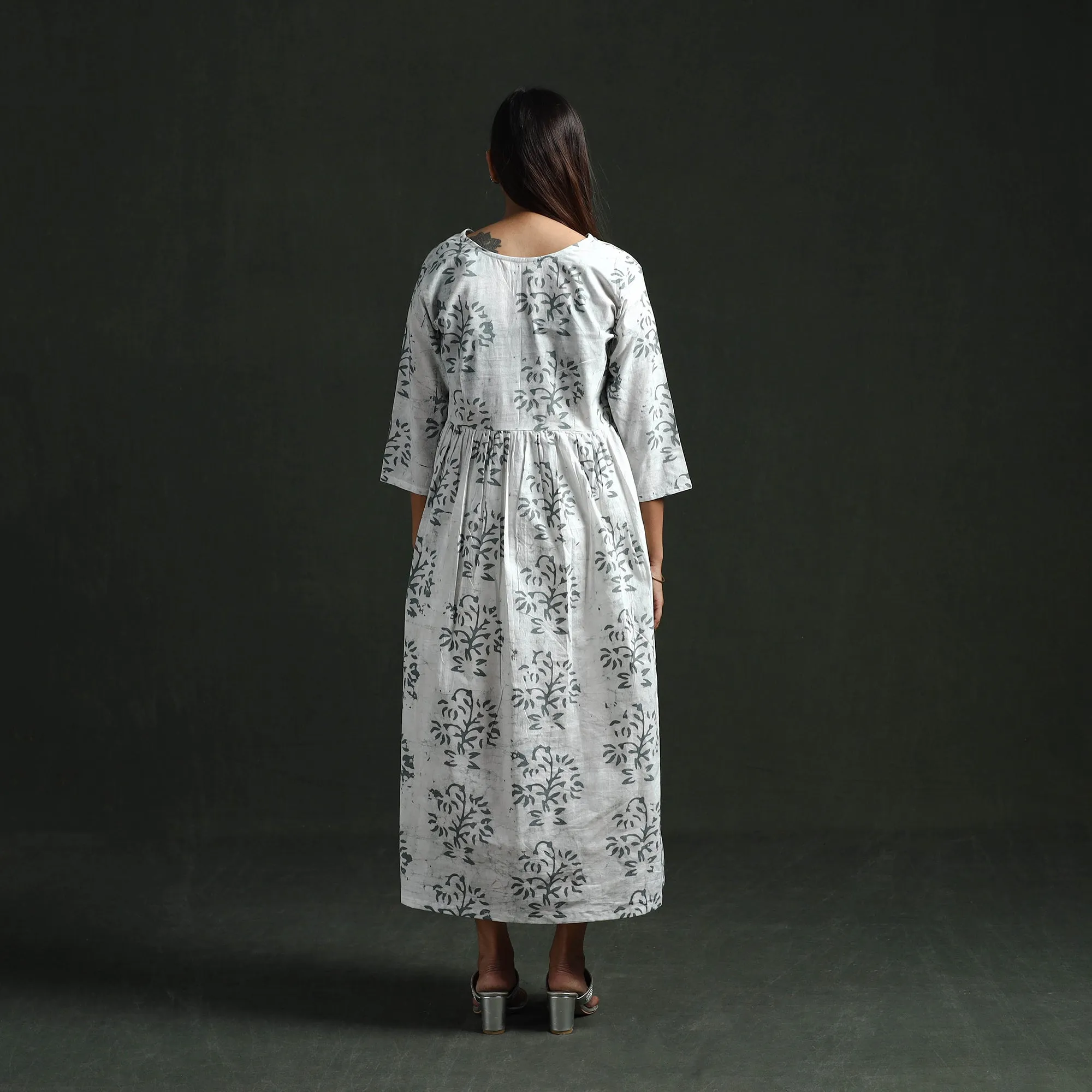 White - Flared Angrakha Cotton Hand Block Batik Print Dress 08 sold by Itokri product image thumbnail 5
