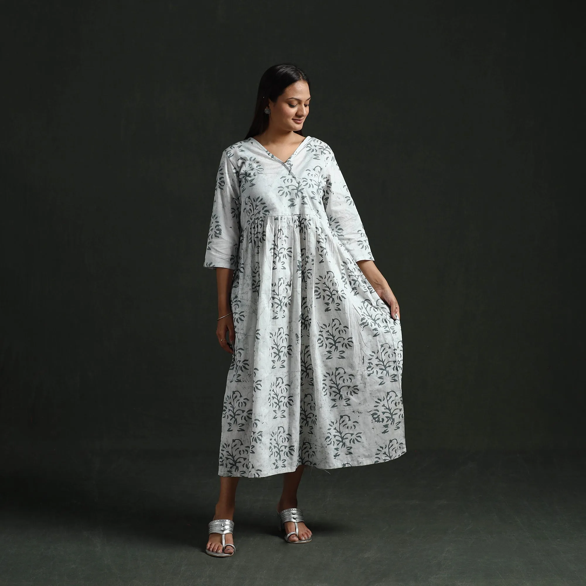 White - Flared Angrakha Cotton Hand Block Batik Print Dress 08 sold by Itokri product image thumbnail 2
