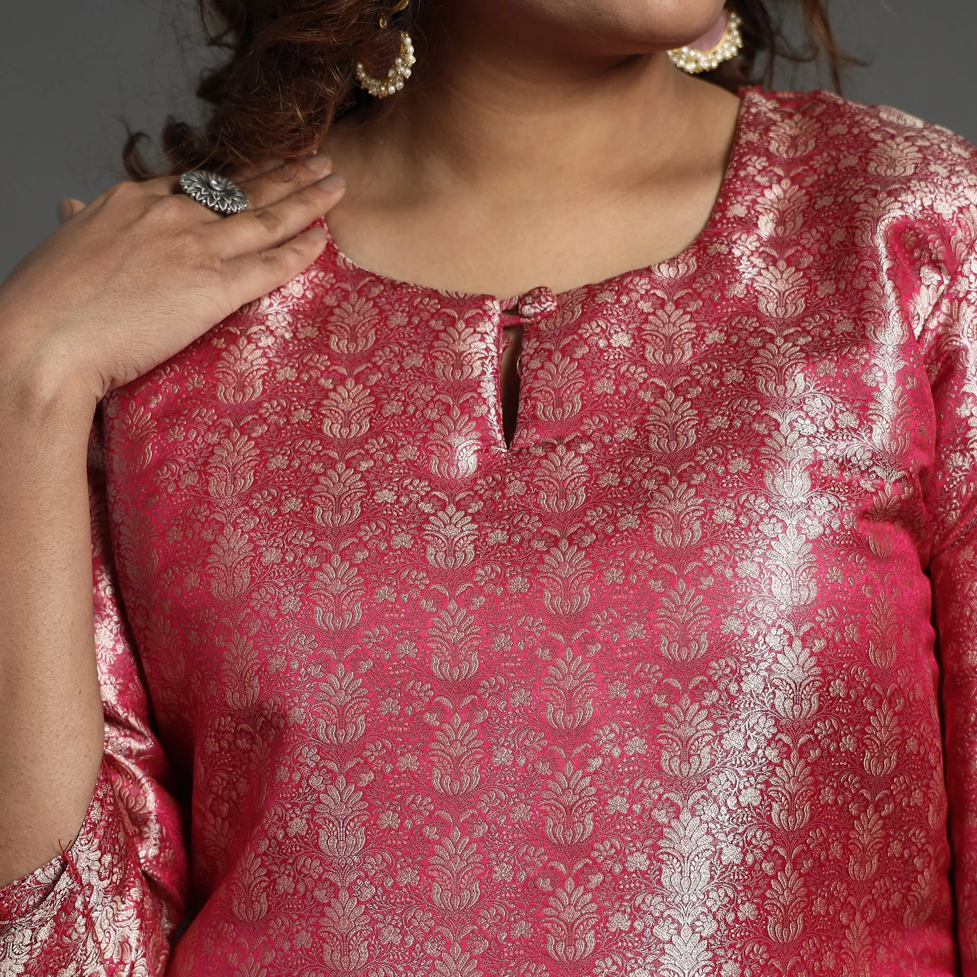 Pink - Elegant Banarasi Brocade Silk Kurta with Pant Set sold by Itokri product image thumbnail 4