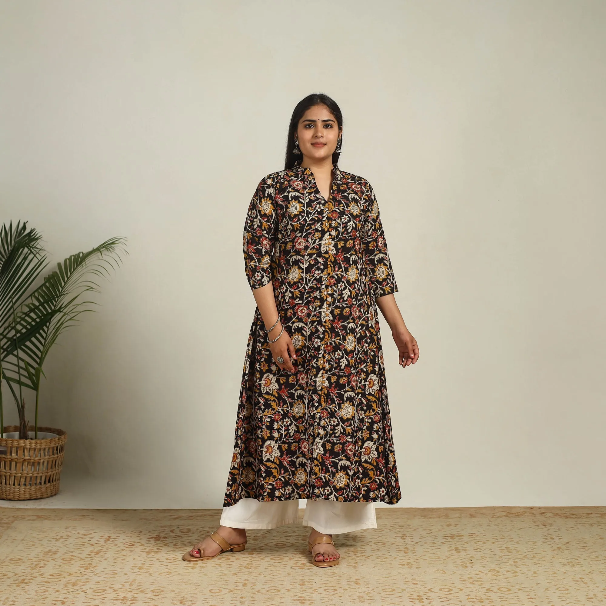 Black - Printed Cotton A-Line Kalamkari Kurta 07 sold by Itokri product image thumbnail 2