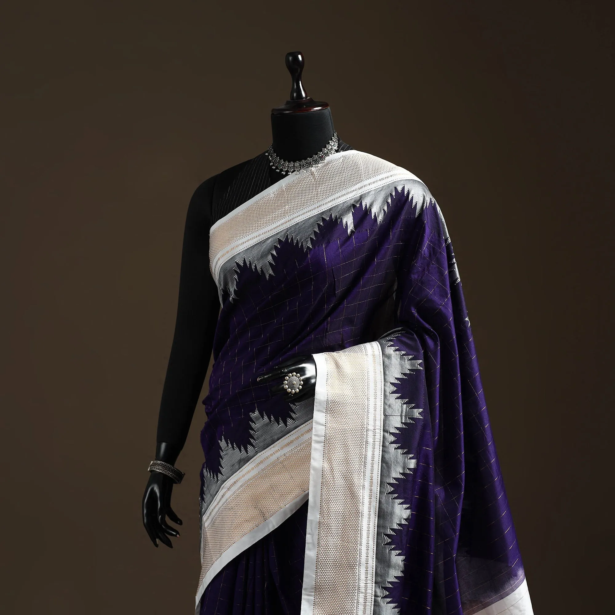 Purple - Mercerized Cotton Gadwal Checks Ilkal Saree with Temple Zari Border 17 sold by Itokri product image thumbnail 2