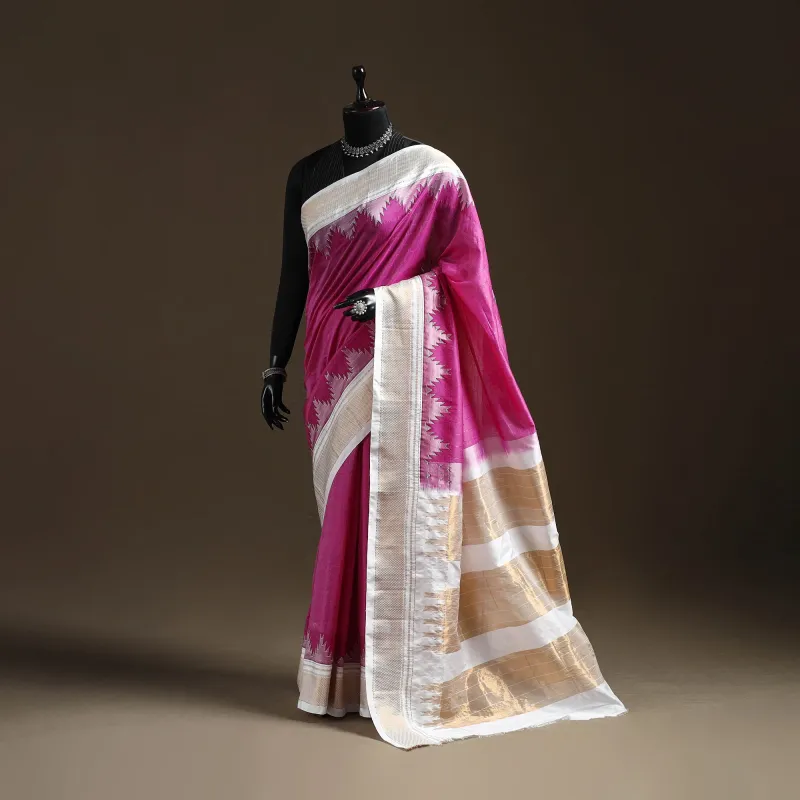 Pink - Mercerized Cotton Gadwal Checks Ilkal Saree with Temple Zari Border 15 made by Itokri