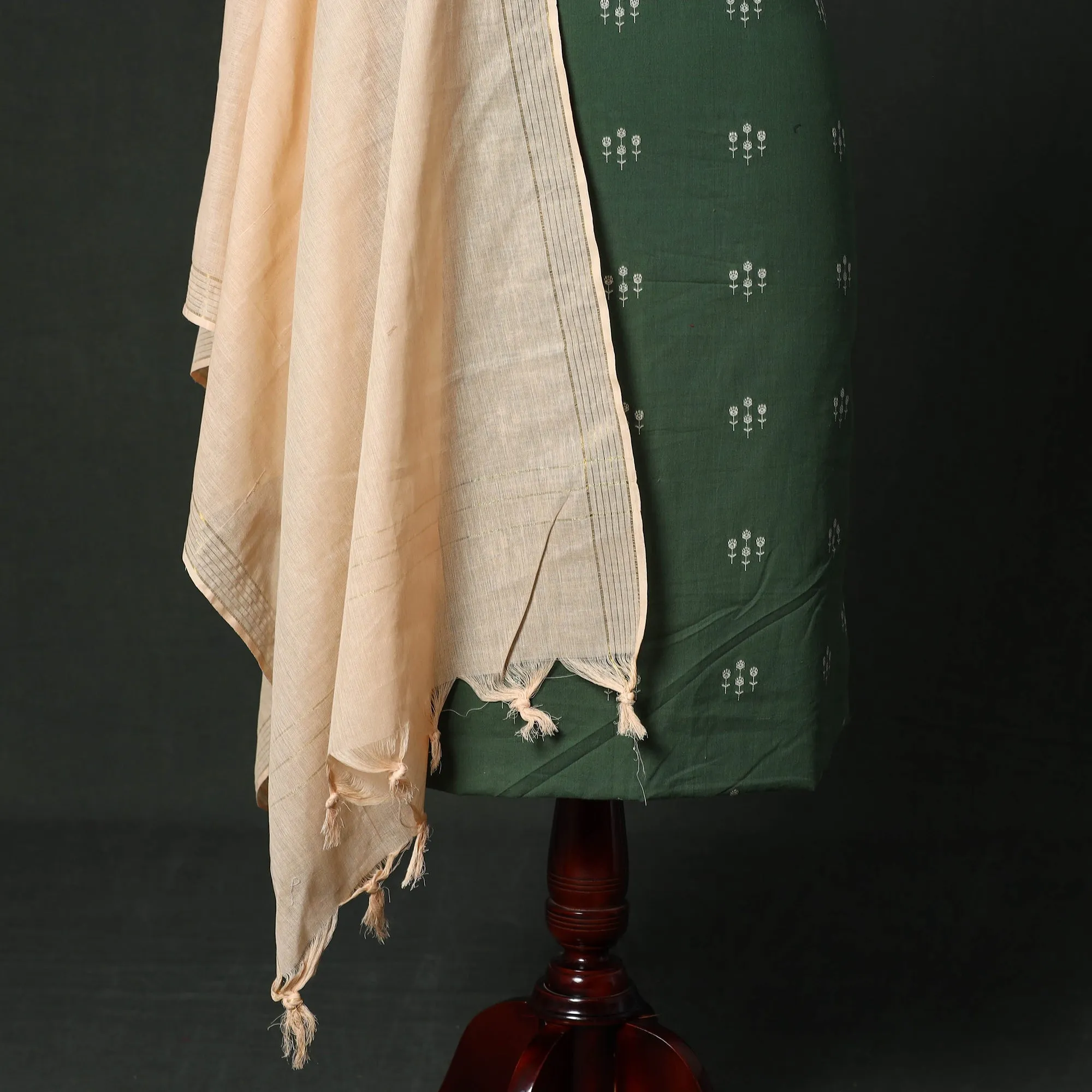 Green - Jacquard Cotton 2pc Unstitched Dress Material with Earrings 06 sold by Itokri product image thumbnail 4