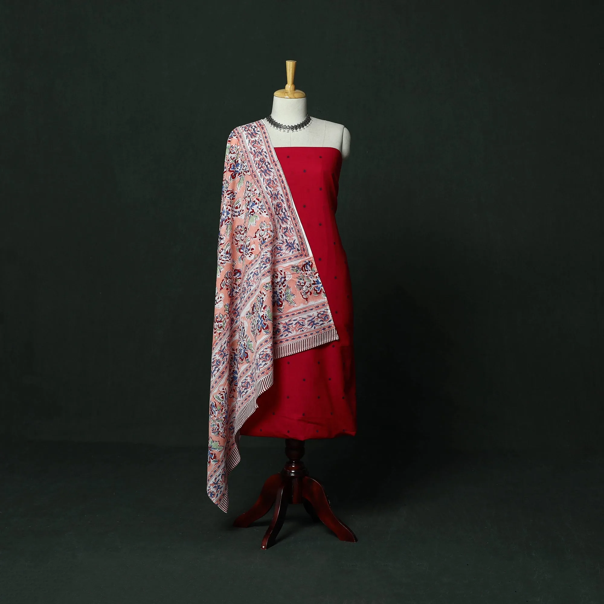 Red - Jacquard Cotton 2pc Unstitched Dress Material with Earrings 09 sold by Itokri