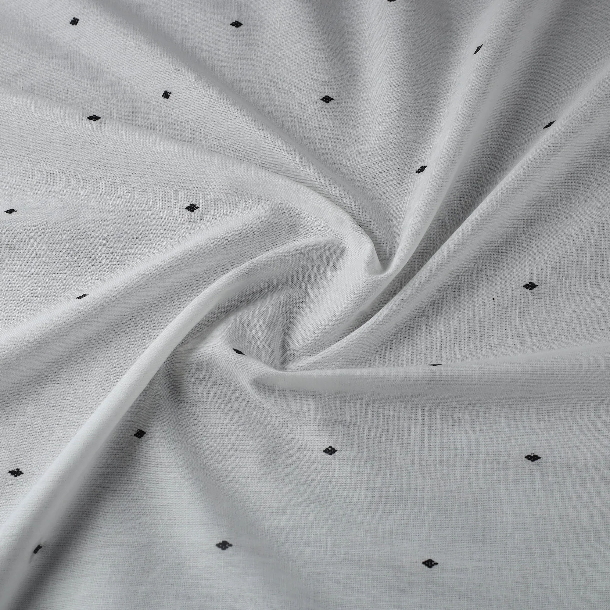 White - Prewashed Cotton Jacquard Fabric 18 sold by Itokri product image thumbnail 3