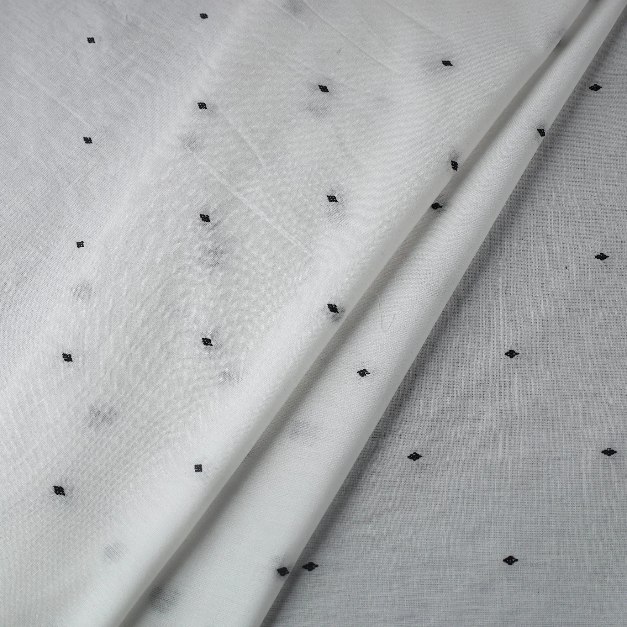 White - Prewashed Cotton Jacquard Fabric 18 sold by Itokri product image thumbnail 2