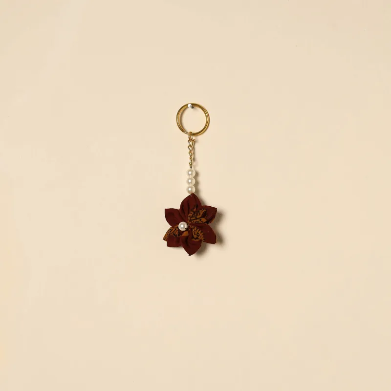 Maroon - Beaded Fabart Flower Keychain 49 made by Itokri
