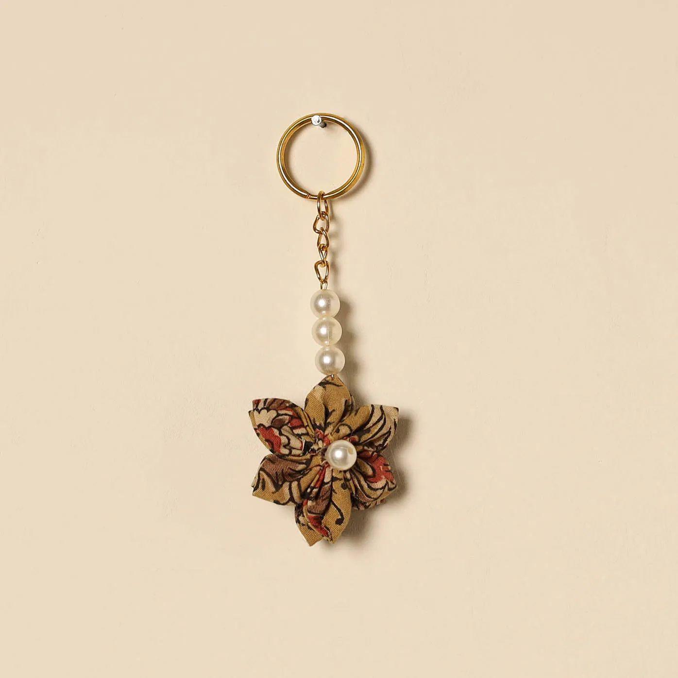 Brown - Beaded Fabart Flower Keychain 15 sold by Itokri product image thumbnail 2