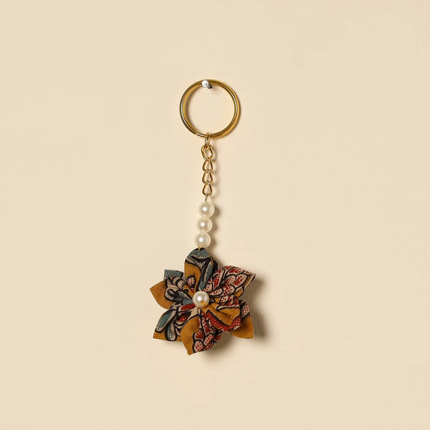 Yellow - Beaded Fabart Flower Keychain 08 sold by Itokri product image thumbnail 2