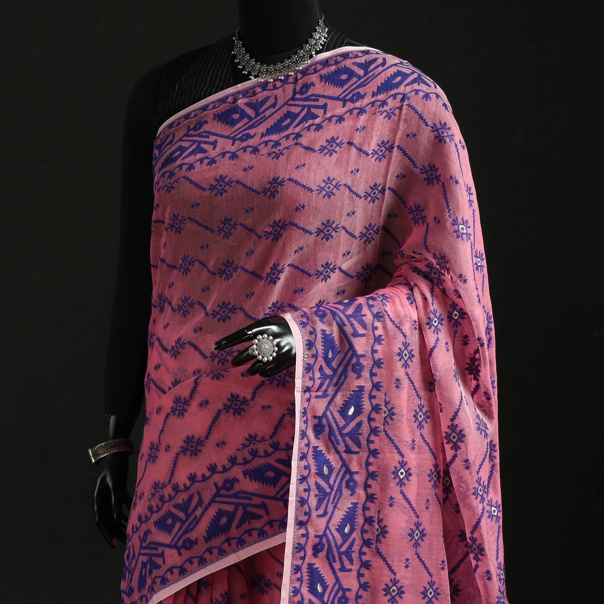 Silk Cotton Dhakai Jamdani Saree 22 sold by Itokri product image thumbnail 2