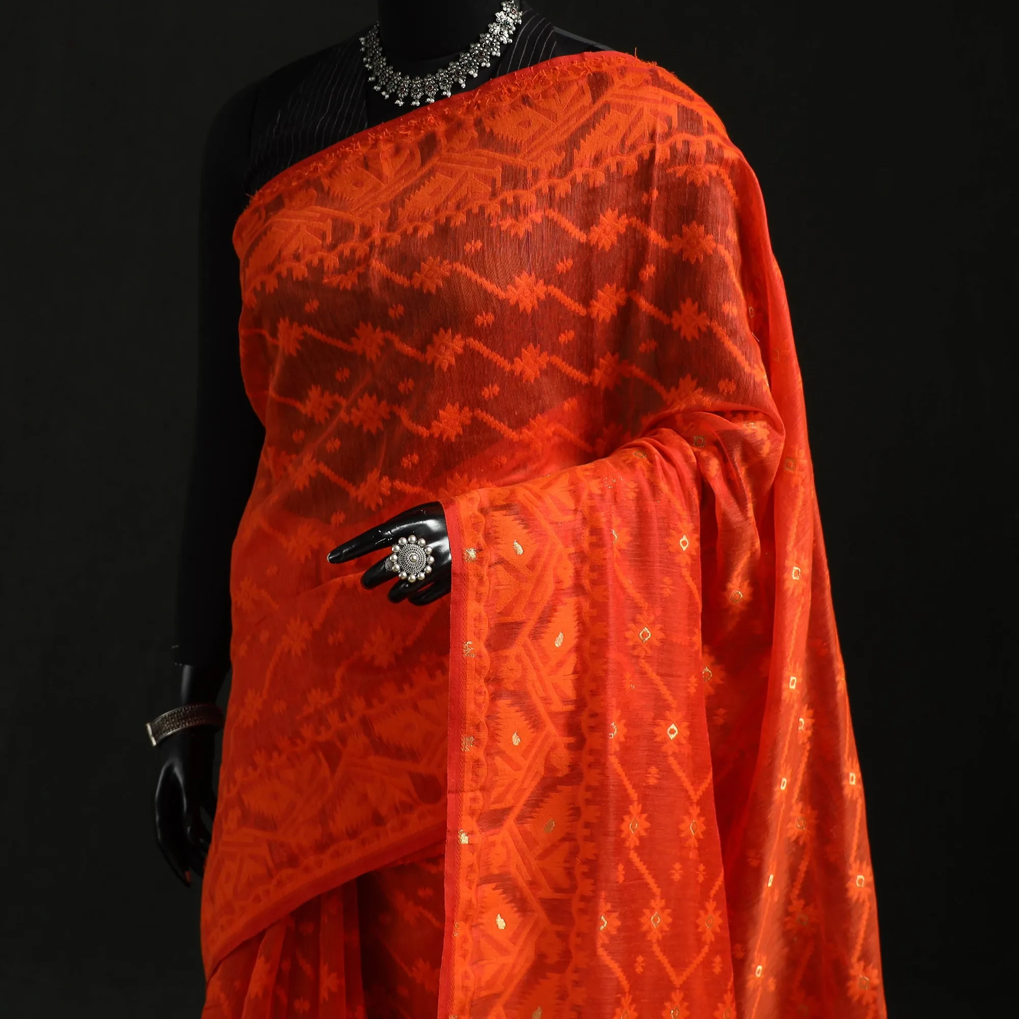 Silk Cotton Dhakai Jamdani Saree 10 sold by Itokri product image thumbnail 2