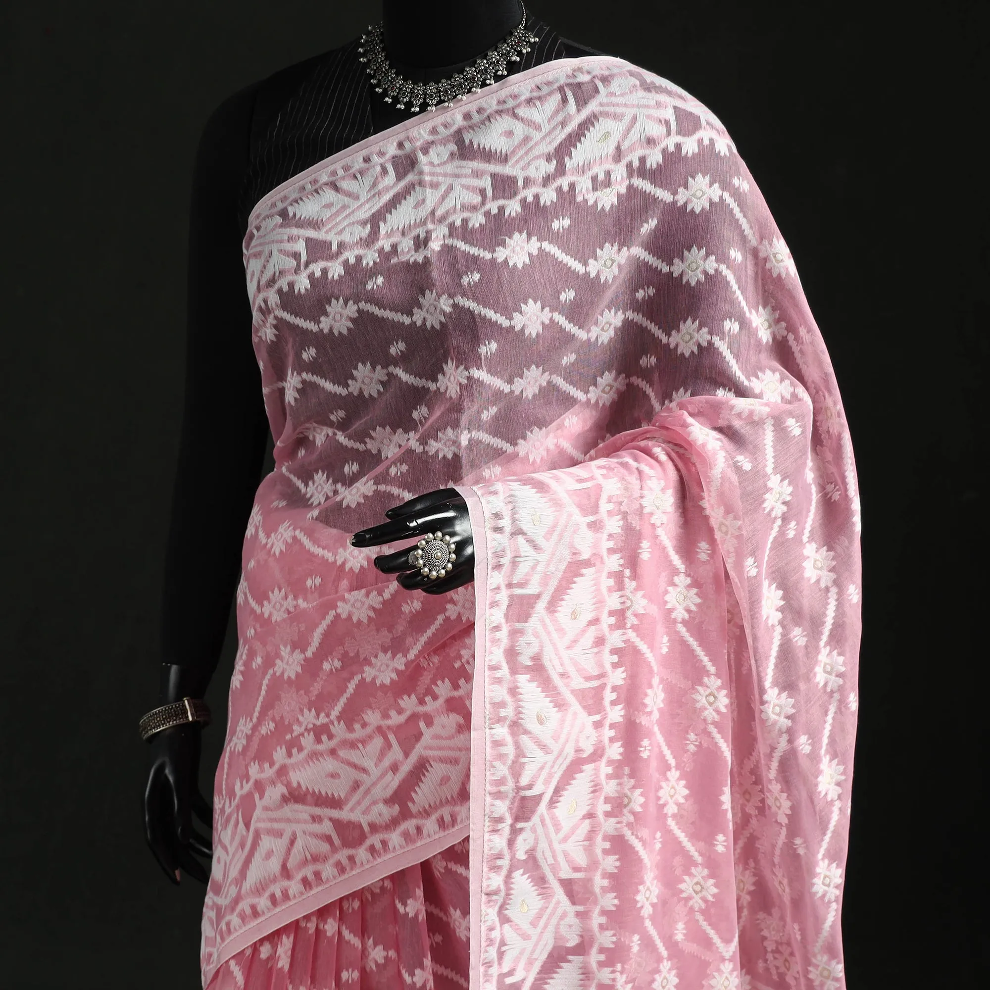 Silk Cotton Dhakai Jamdani Saree 04 sold by Itokri product image thumbnail 2