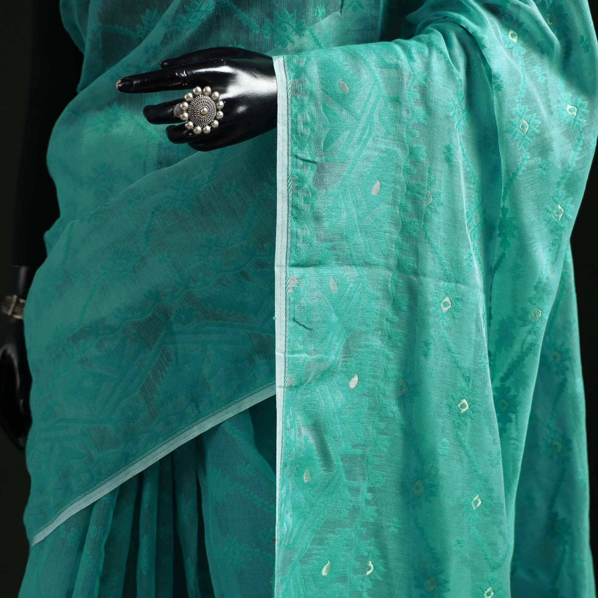 Green - Silk Cotton Dhakai Jamdani Saree 18 sold by Itokri product image thumbnail 3
