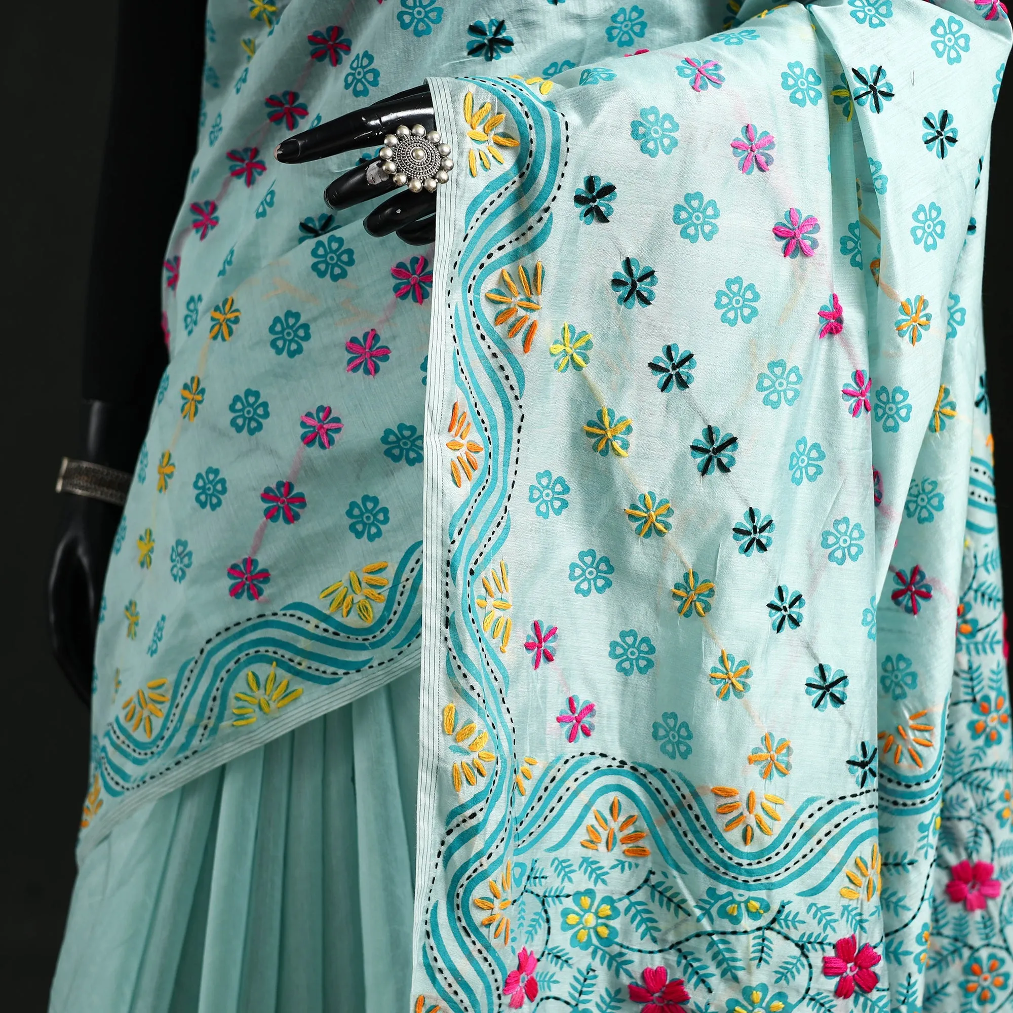 Hand Embroidered Chanderi Silk Chapa Work Phulkari Saree 27 sold by Itokri product image thumbnail 3