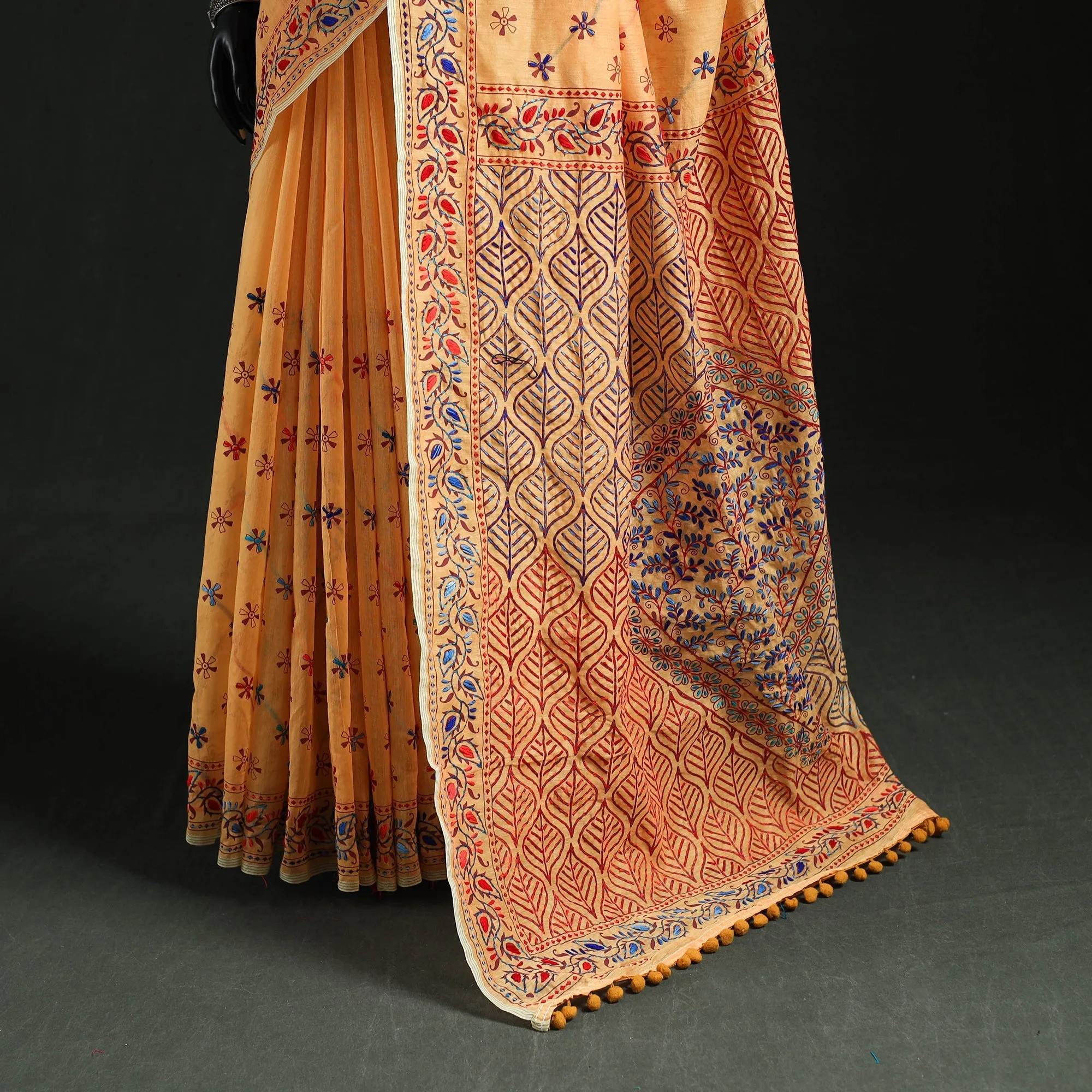 Hand Embroidered Chanderi Silk Chapa Work Phulkari Saree 26 sold by Itokri product image thumbnail 4