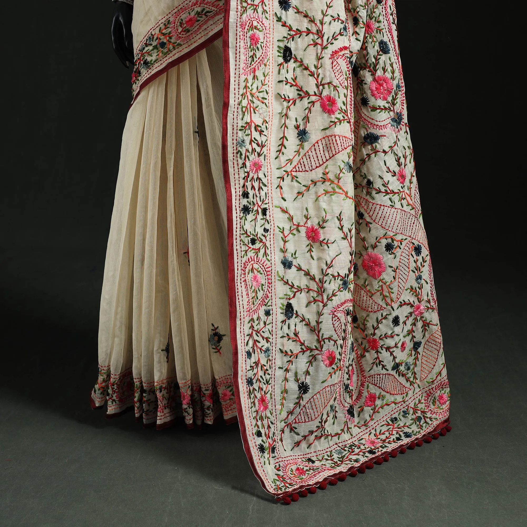 Hand Embroidered Chanderi Silk Chapa Work Phulkari Saree 39 sold by Itokri product image thumbnail 3