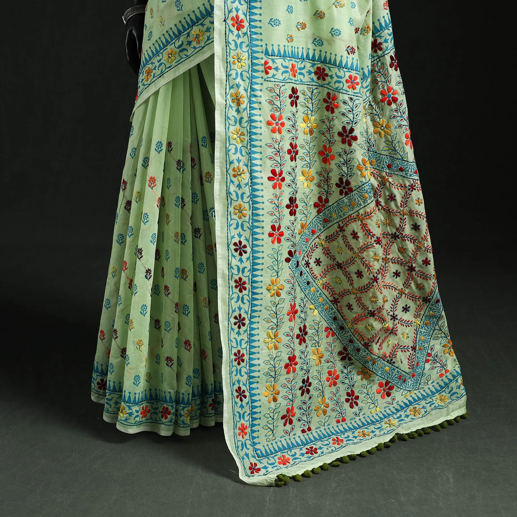 Hand Embroidered Chanderi Silk Chapa Work Phulkari Saree 36 sold by Itokri product image thumbnail 4