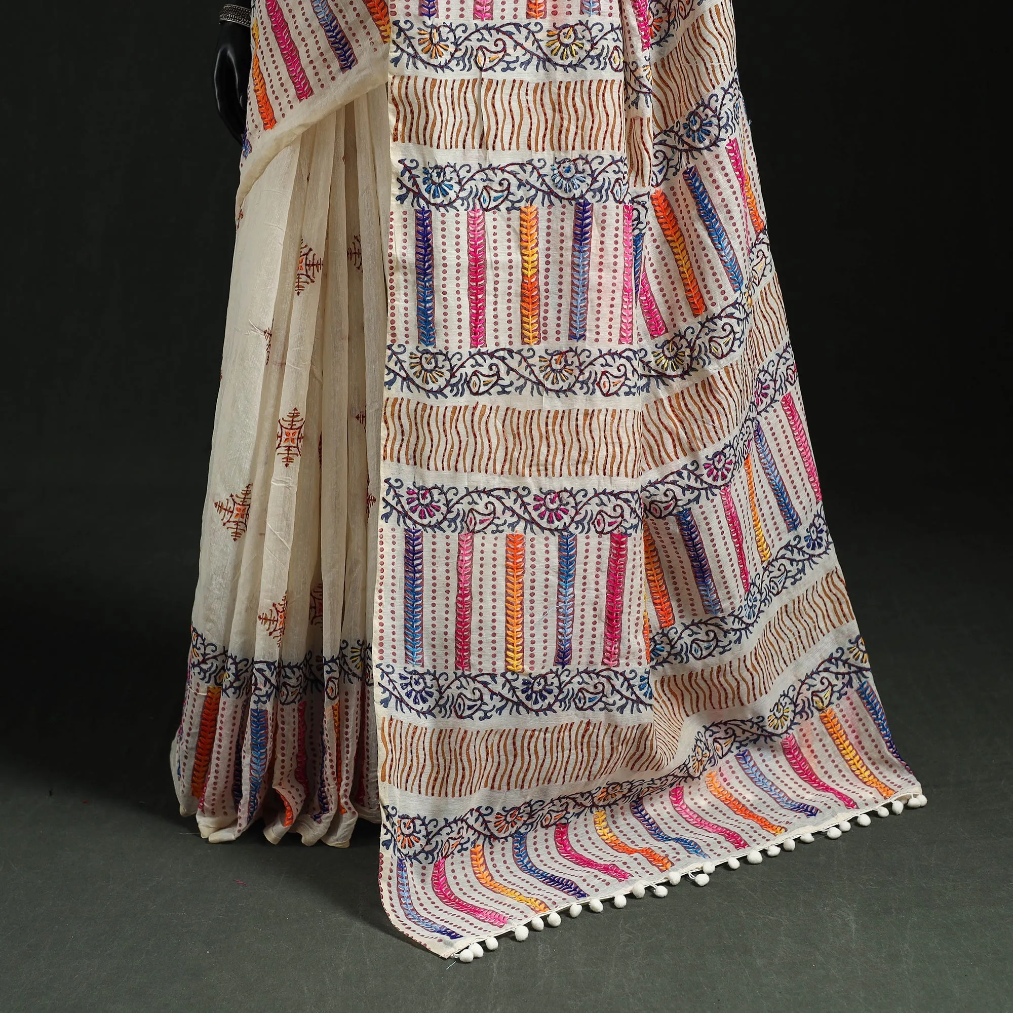 Hand Embroidered Chanderi Silk Chapa Work Phulkari Saree 19 sold by Itokri product image thumbnail 3