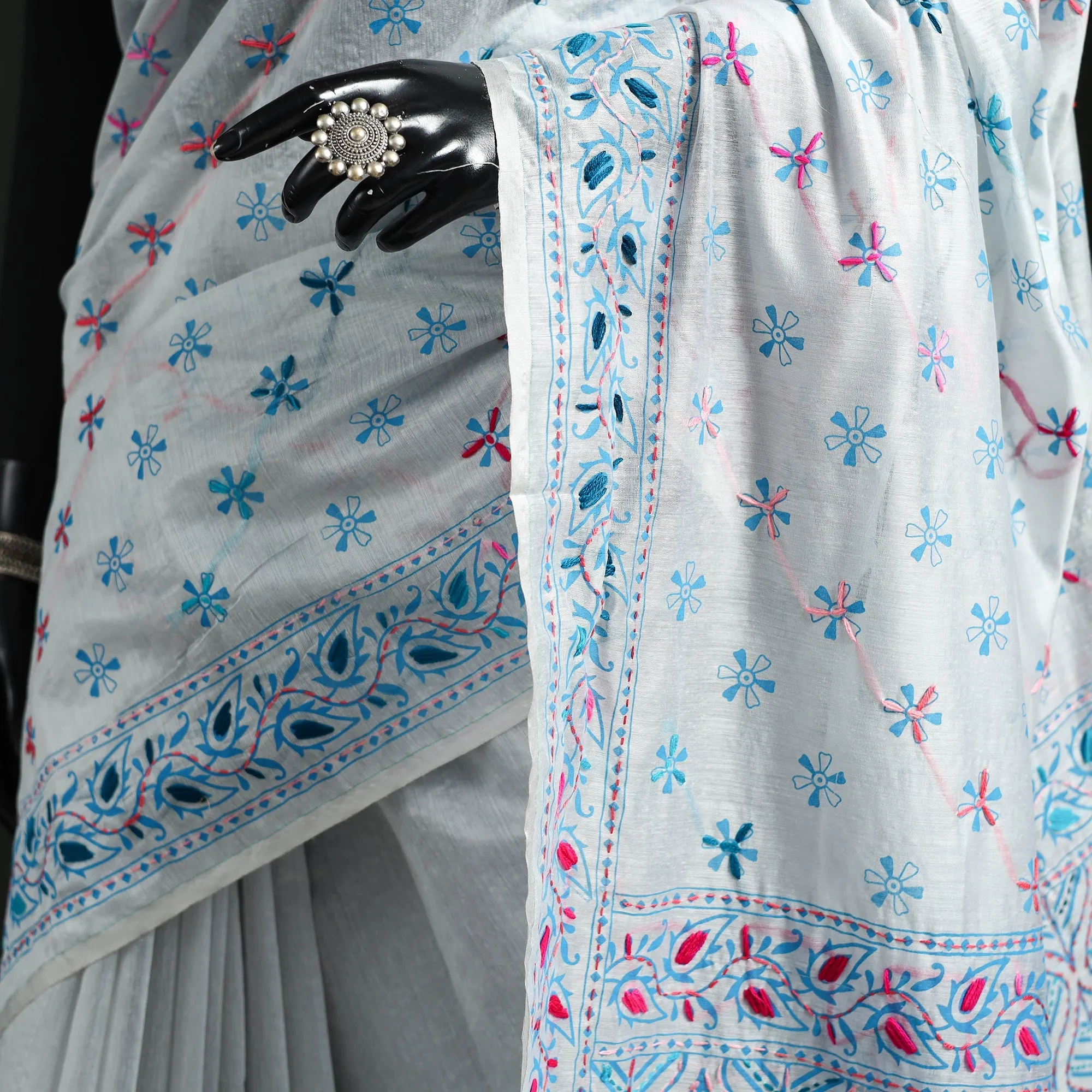 Hand Embroidered Chanderi Silk Chapa Work Phulkari Saree 07 sold by Itokri product image thumbnail 3