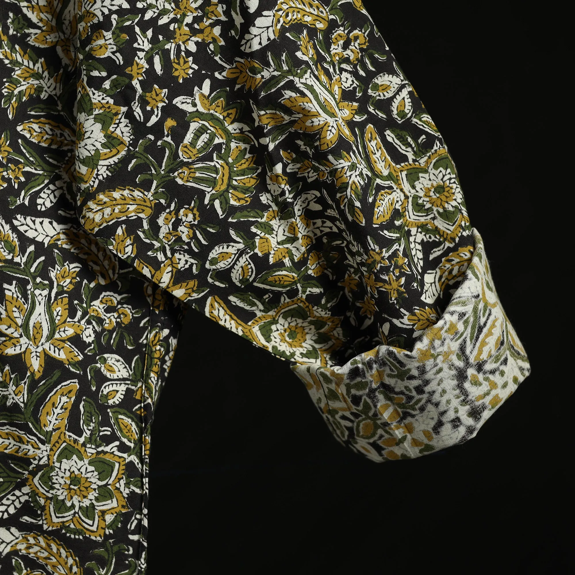 Hand Block Print Natural Dyed Cotton Short Bagru Kurta for Men 09 sold by Itokri product image thumbnail 4