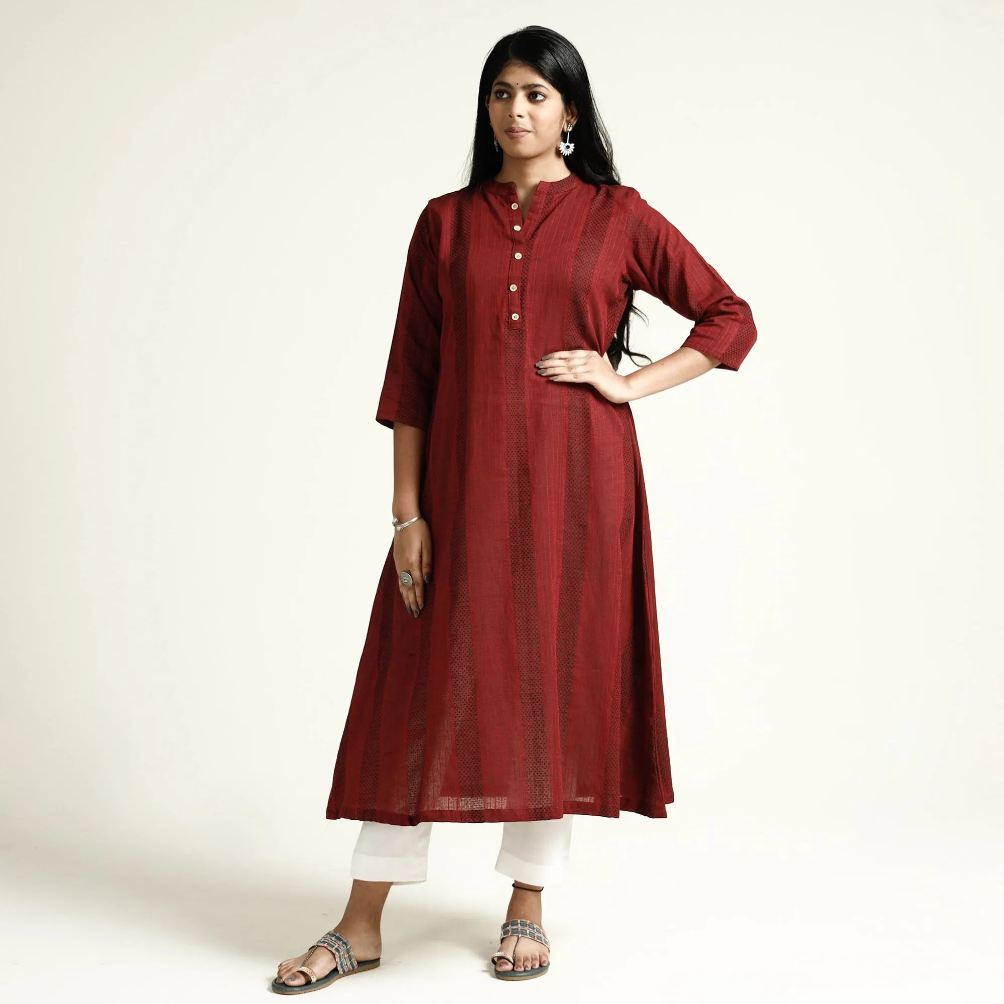 Maroon Jacquard Cotton Long Kurta sold by Itokri product image thumbnail 3