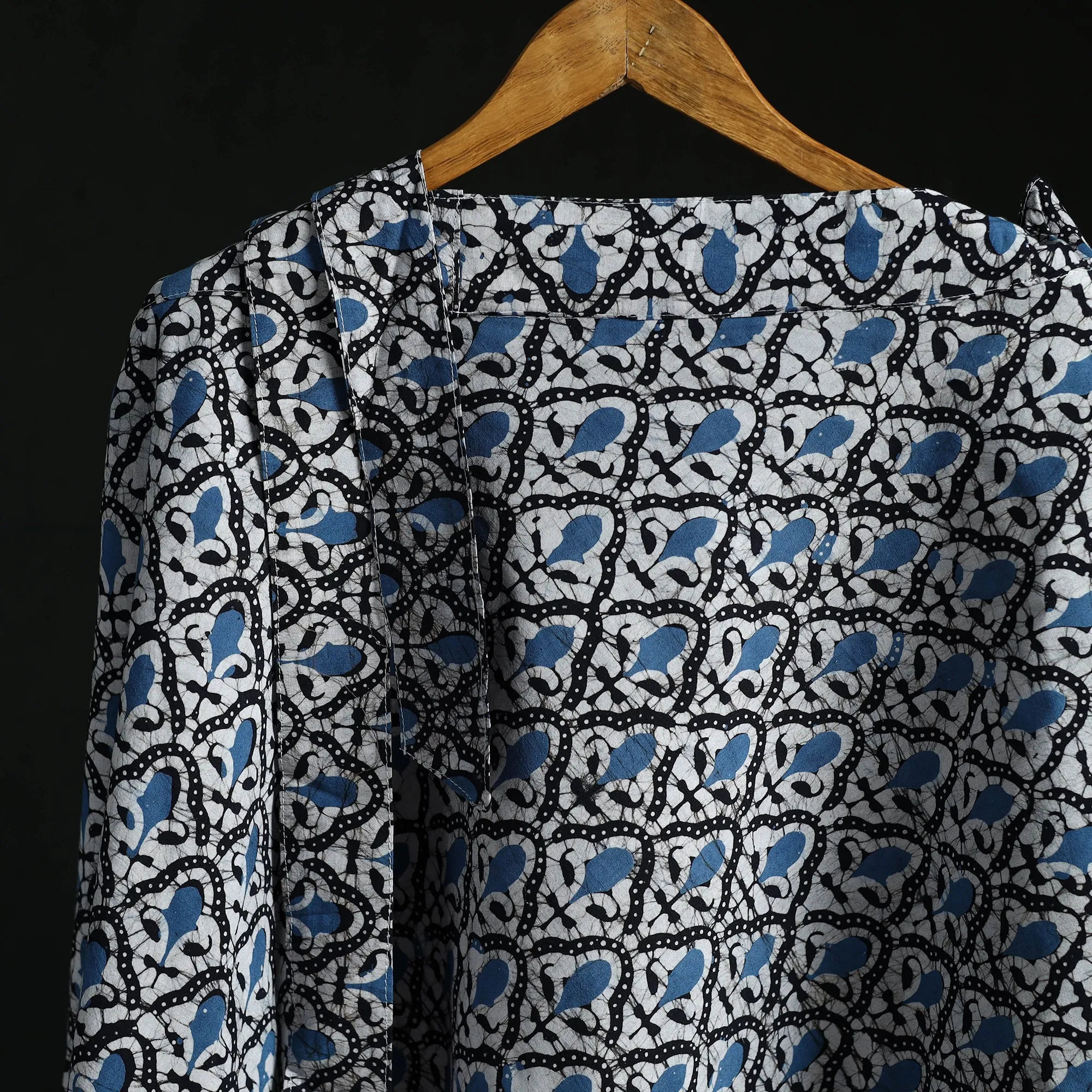 Blue - Hand Block Batik Print Cotton Wrap Around Skirt 39 sold by Itokri product image thumbnail 3