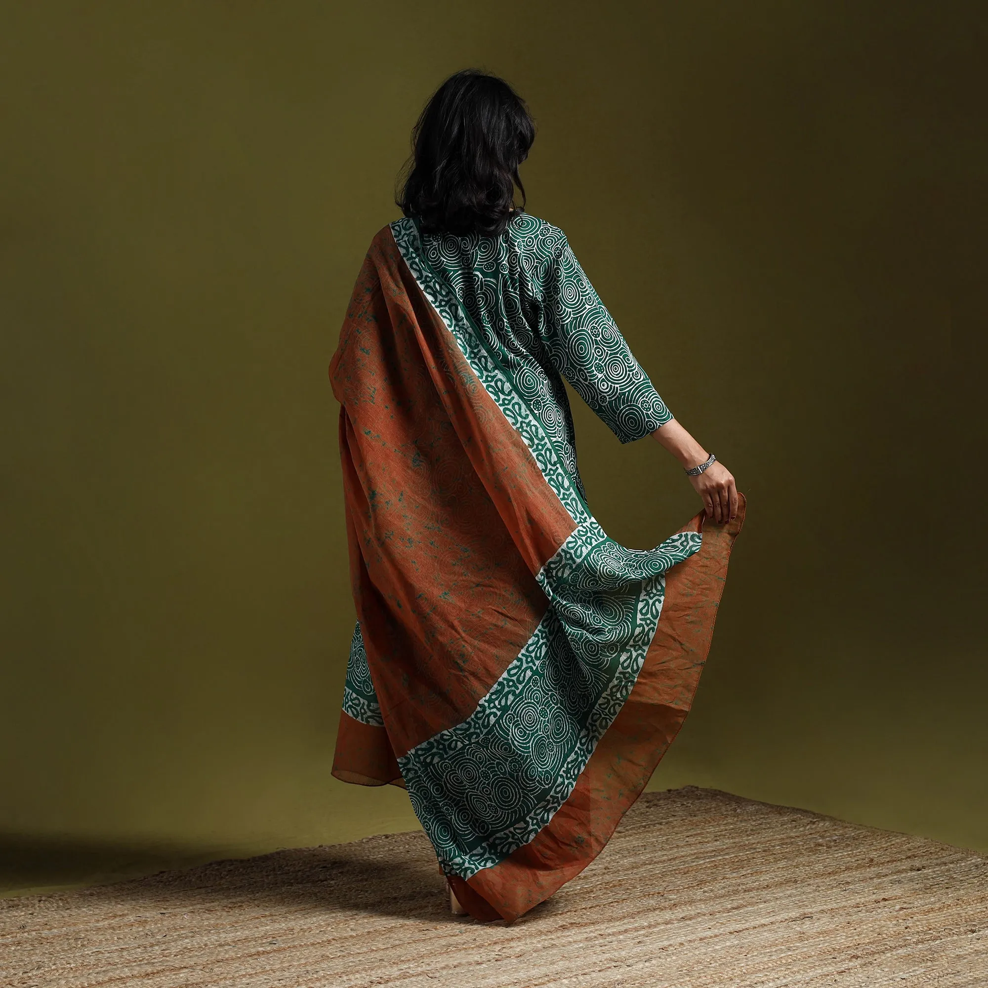 Green - Hand Block Batik Print Cotton Suit Set with Dupatta for women 19 sold by Itokri product image thumbnail 5