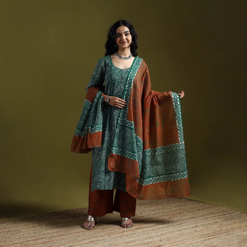 Hand Block Batik Print Cotton Suit Set with Dupatta for women 19 made by Itokri
