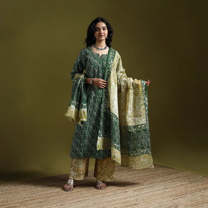 Green - Hand Block Batik Print Cotton Suit Set with Dupatta for women 15 made by Itokri
