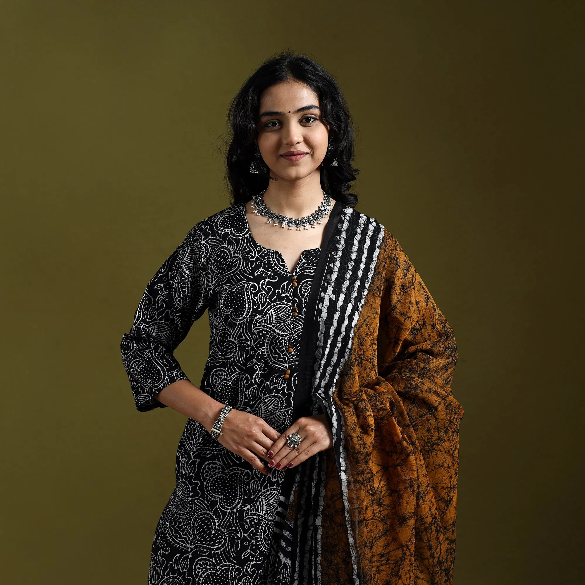 Black - Hand Block Batik Print Cotton Suit Set with Dupatta for women 07 sold by Itokri product image thumbnail 3