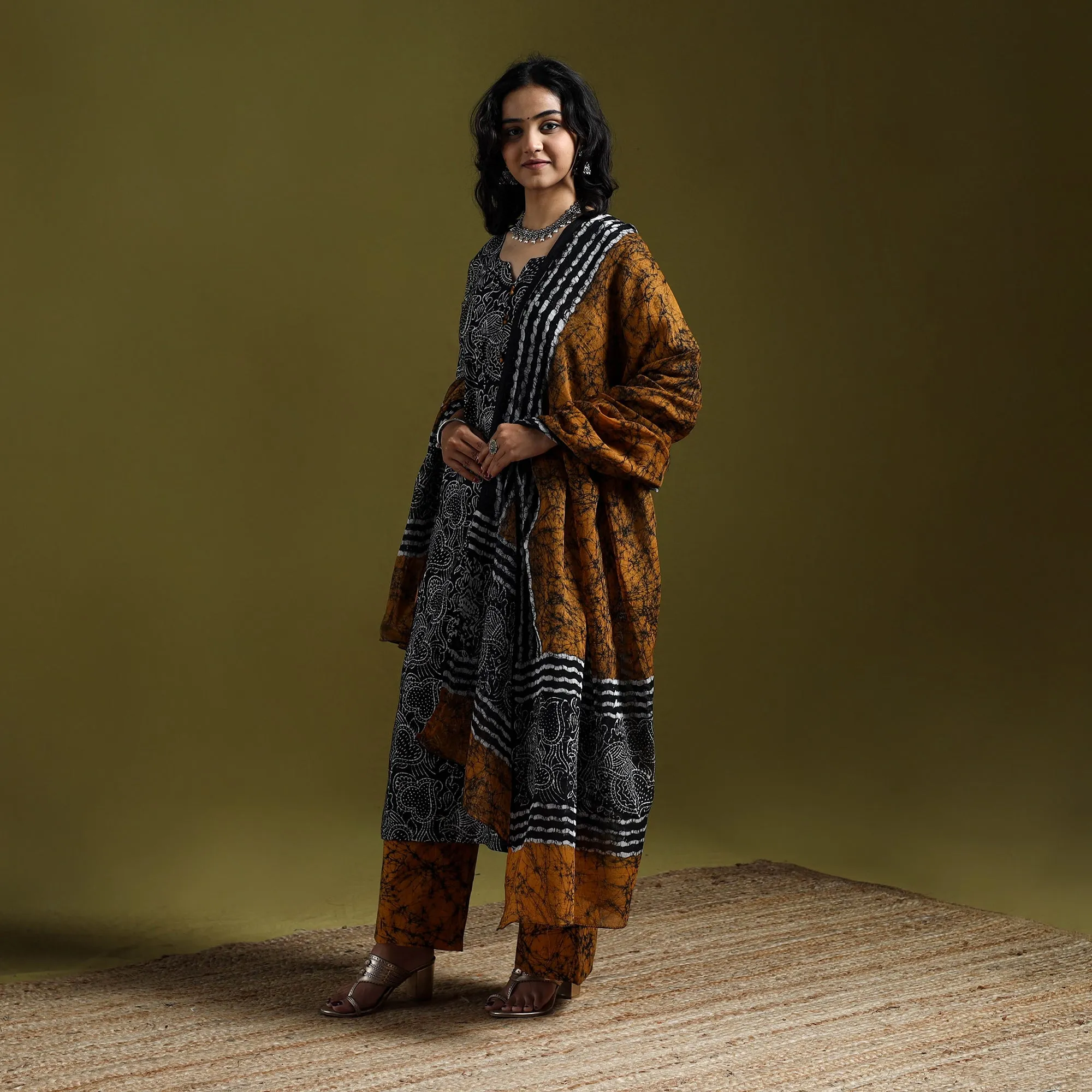 Black - Hand Block Batik Print Cotton Suit Set with Dupatta for women 07 sold by Itokri product image thumbnail 2