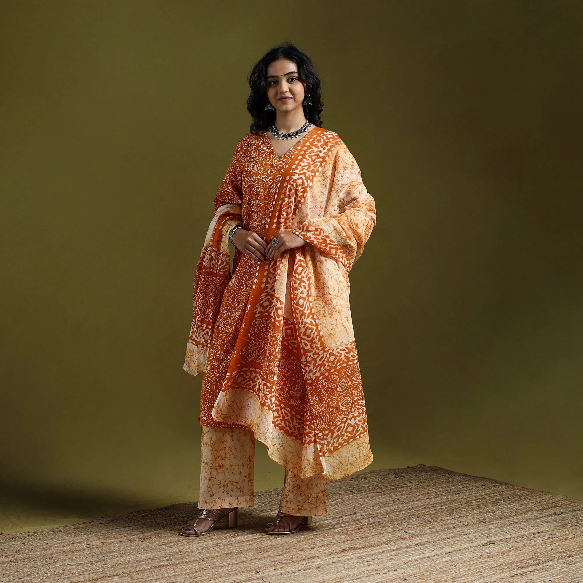 Orange - Hand Block Batik Print Cotton Suit Set with Dupatta for women 04 sold by Itokri product image thumbnail 2
