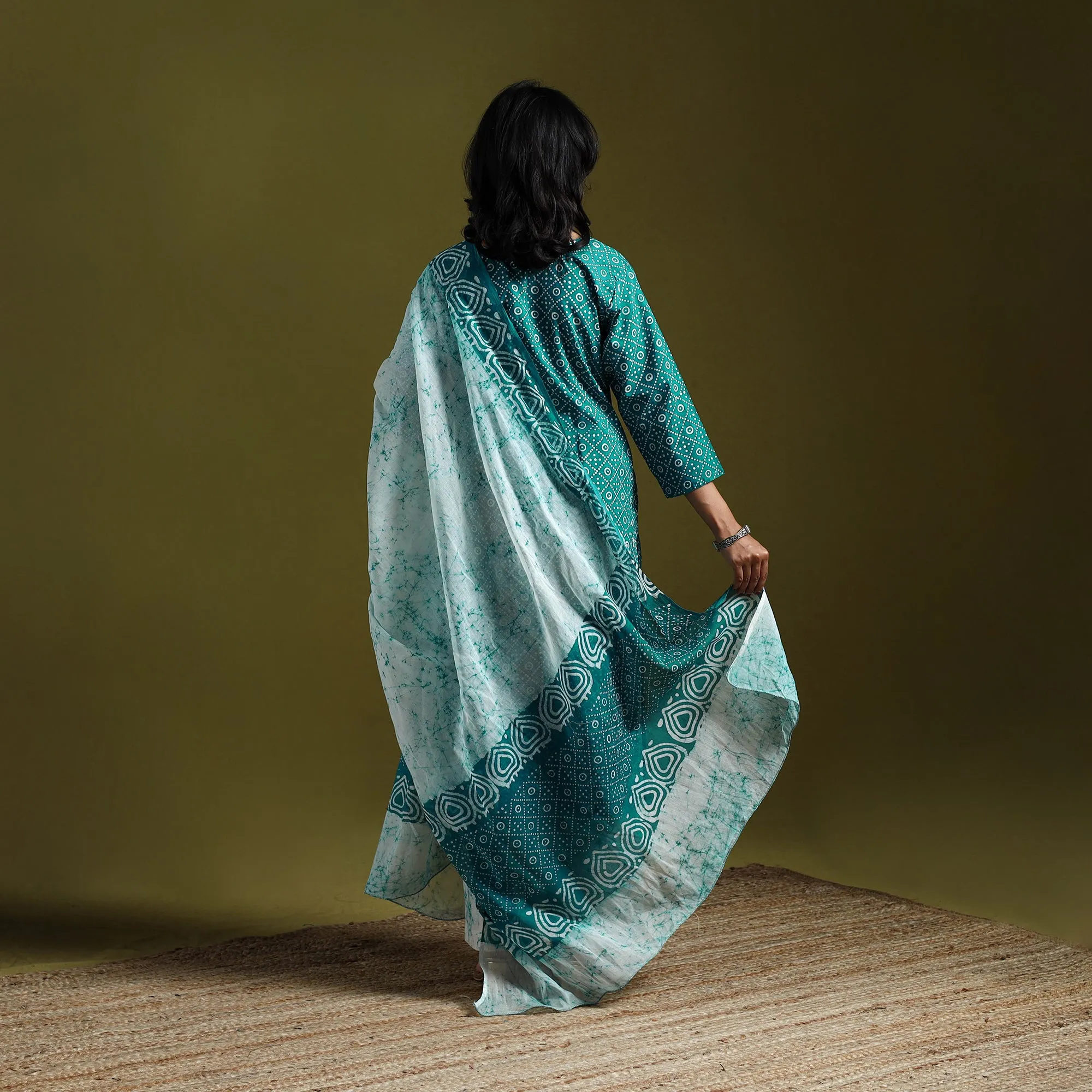 Green - Hand Block Batik Print Cotton Suit Set with Dupatta for women 03 sold by Itokri product image thumbnail 5