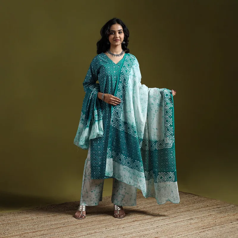 Green - Hand Block Batik Print Cotton Suit Set with Dupatta for women 03 made by Itokri