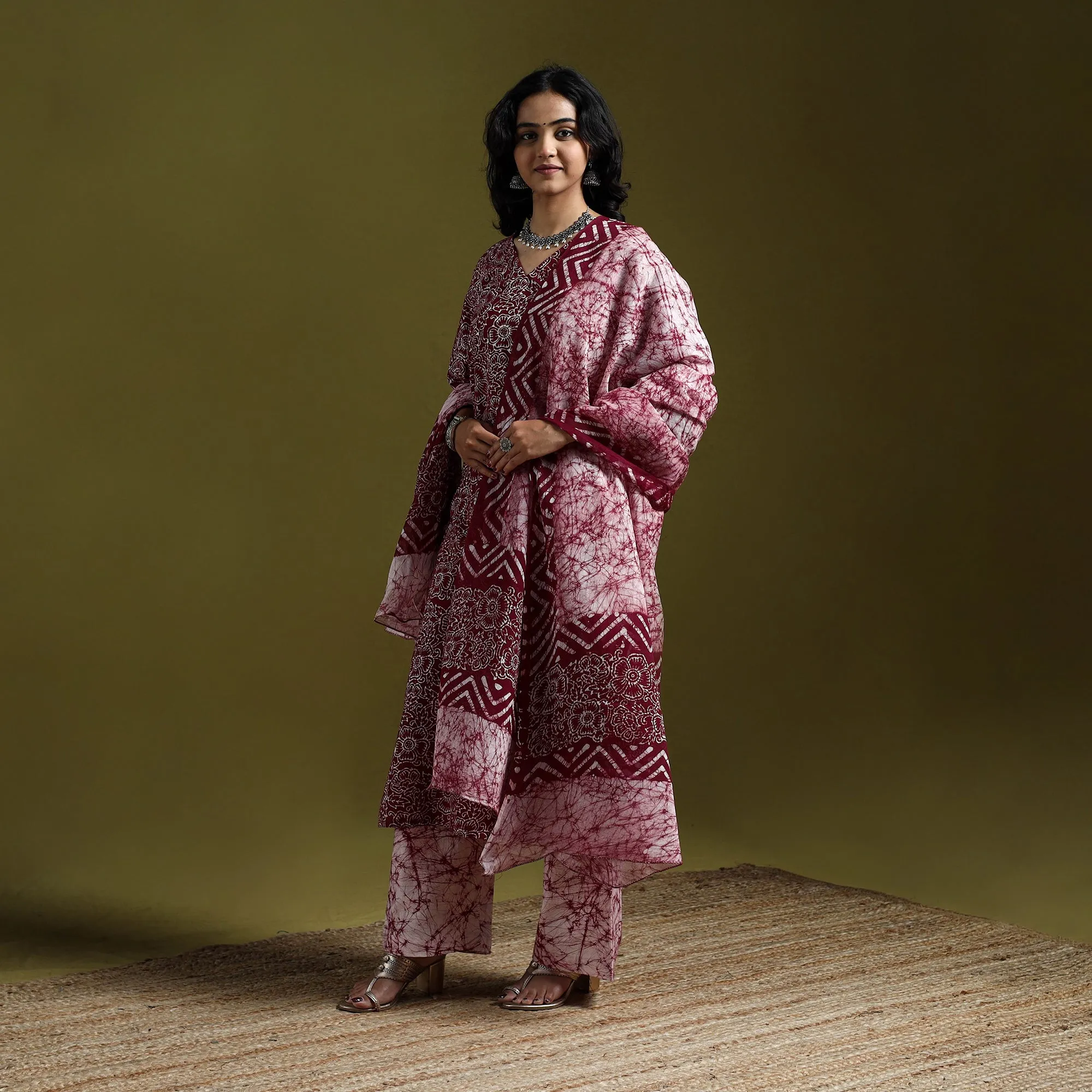 Maroon - Hand Block Batik Print Cotton Suit Set with Dupatta for women 02 sold by Itokri product image thumbnail 2