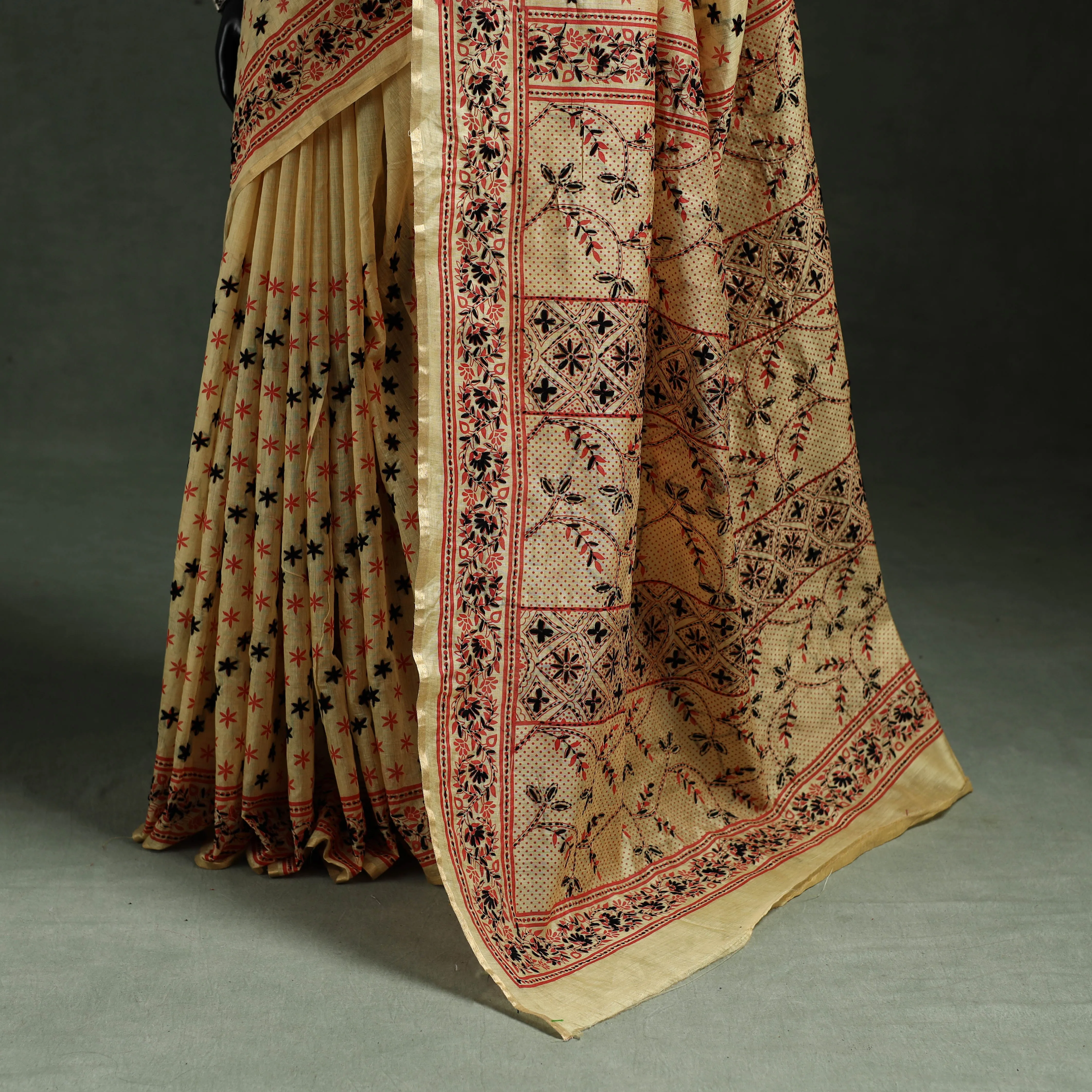 Bengal Kantha Hand Embroidery Silk Cotton Chapa Work Saree 41 sold by Itokri product image thumbnail 4