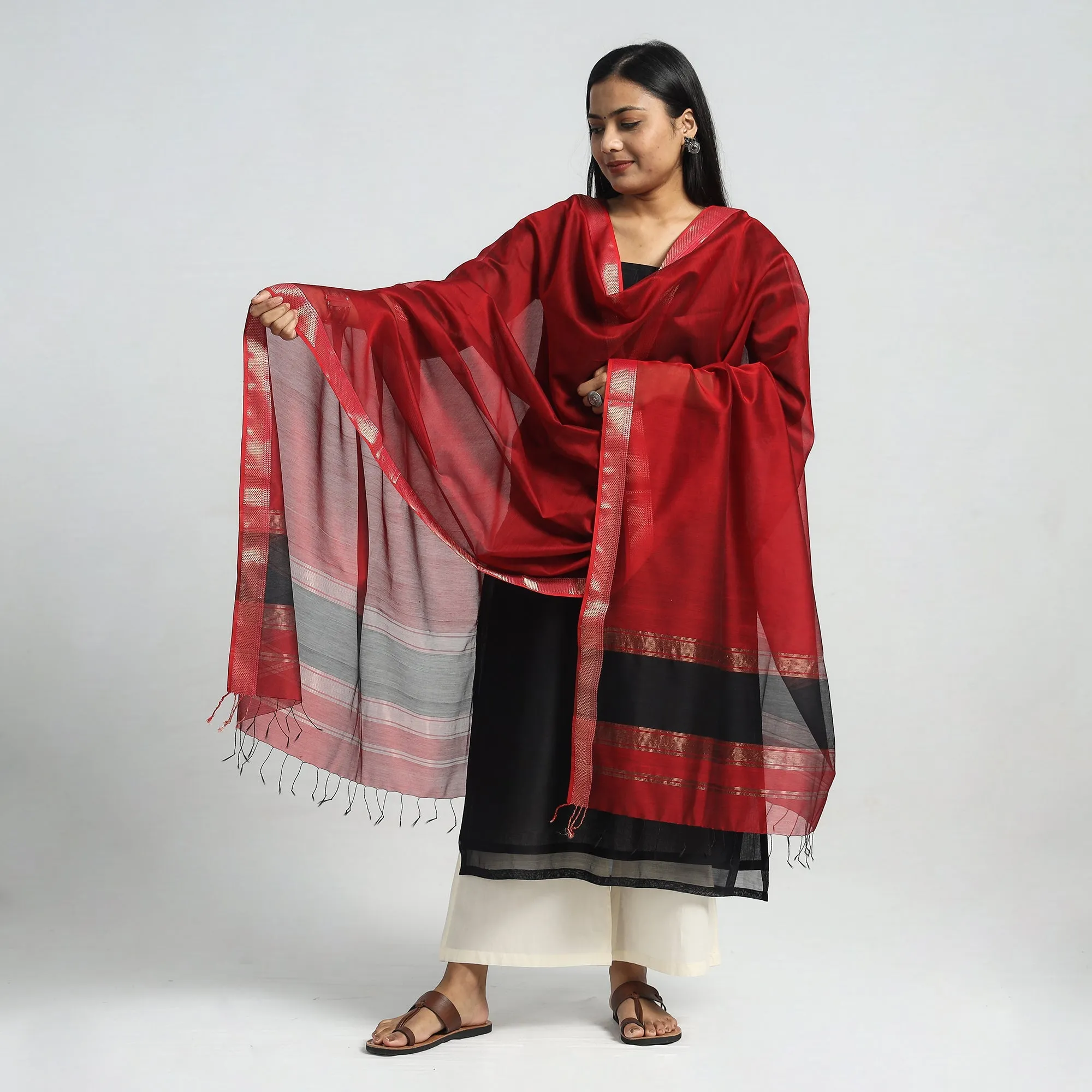 Black - Traditional Maheshwari Handloom Silk Cotton Zari Work Kurta with Dupatta Set sold by Itokri product image thumbnail 3