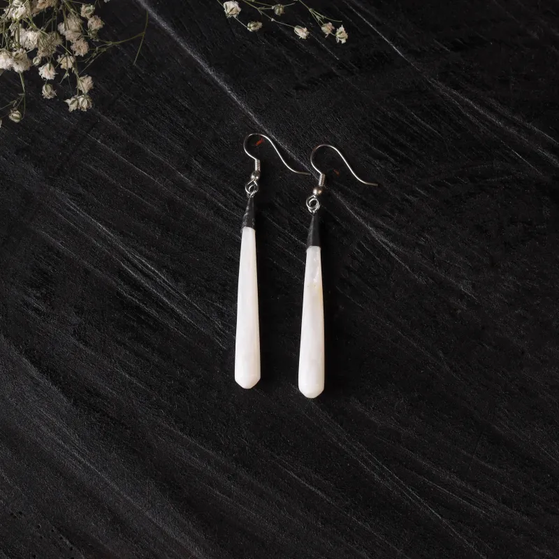 White - Handcrafted Seashell Earrings 38 made by Itokri