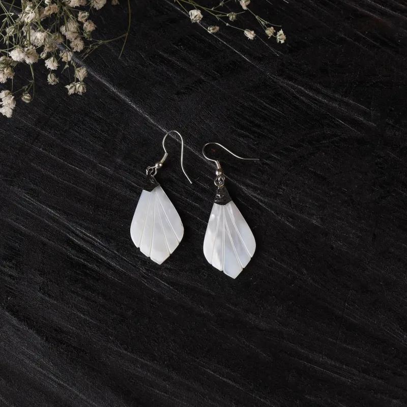 White - Handcrafted Seashell Earrings 60 made by Itokri