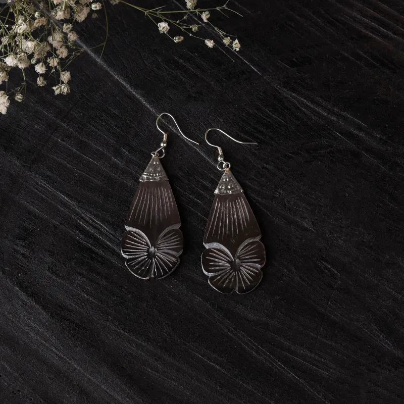 Brown - Handcrafted Seashell Earrings 46 made by Itokri