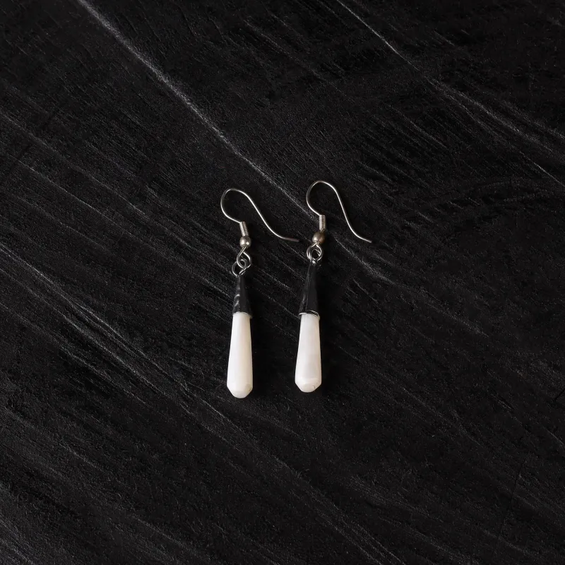 White - Handcrafted Seashell Earrings 39 made by Itokri