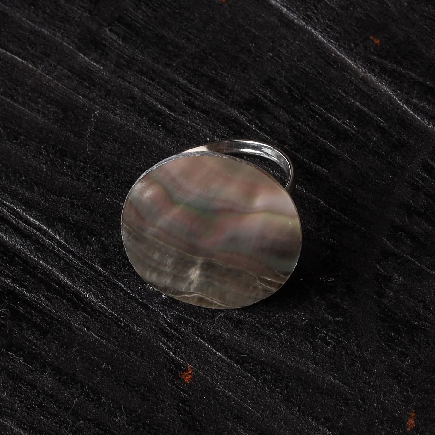Brown - Handcrafted Seashell Ring (Adjustable) 25 sold by Itokri product image thumbnail 2