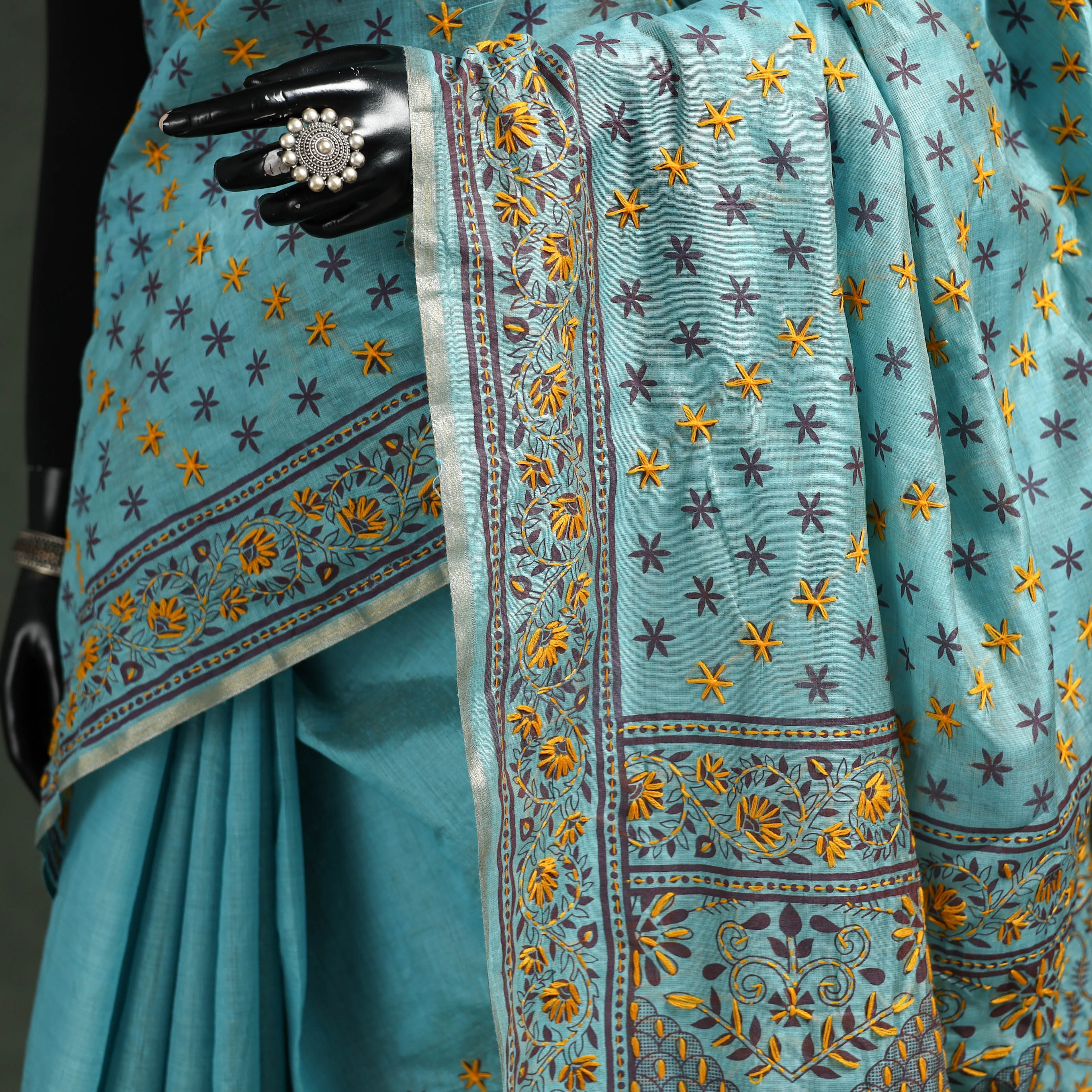 Bengal Kantha Hand Embroidery Silk Cotton Chapa Work Saree 21 sold by Itokri product image thumbnail 3
