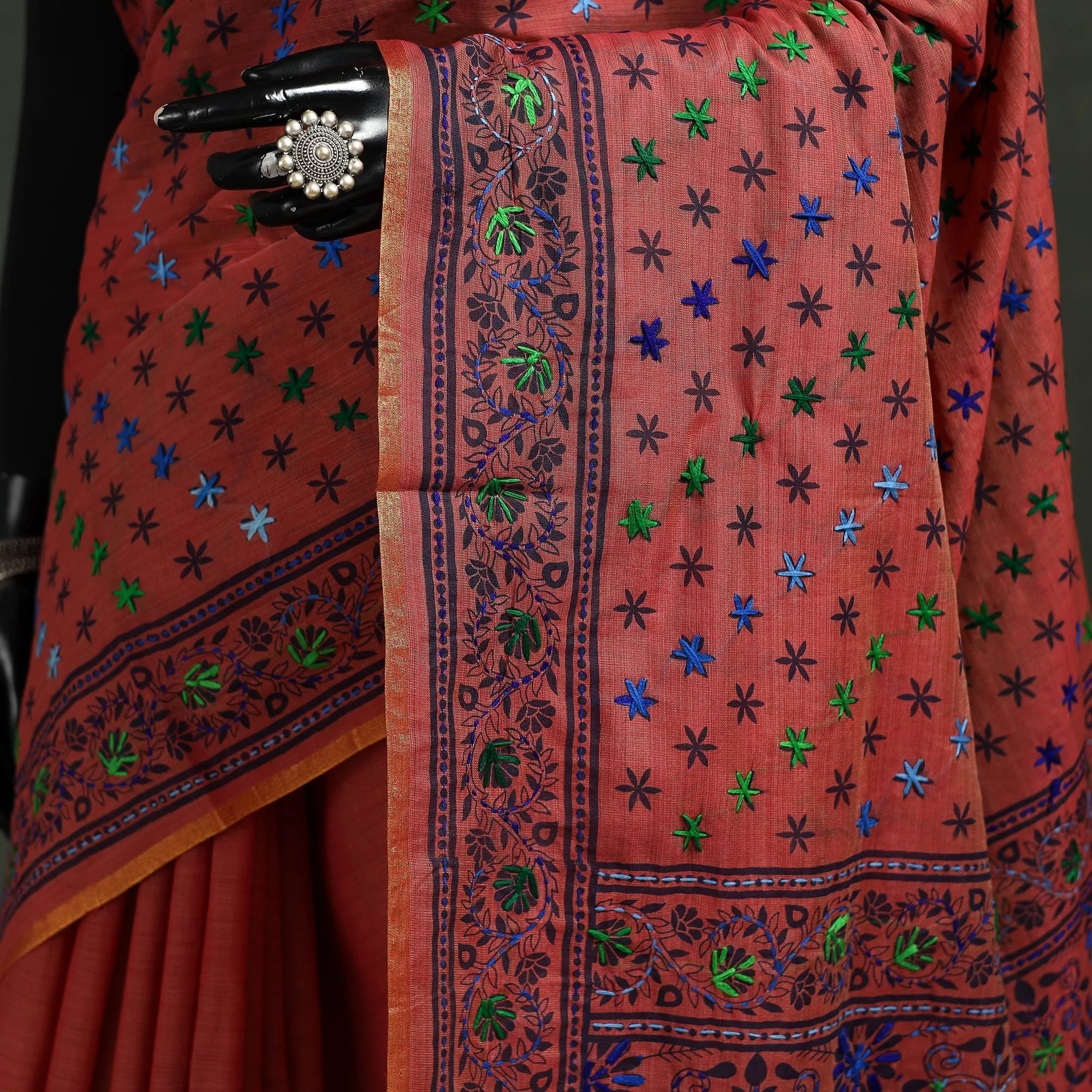 Bengal Kantha Hand Embroidery Silk Cotton Chapa Work Saree 14 sold by Itokri product image thumbnail 3