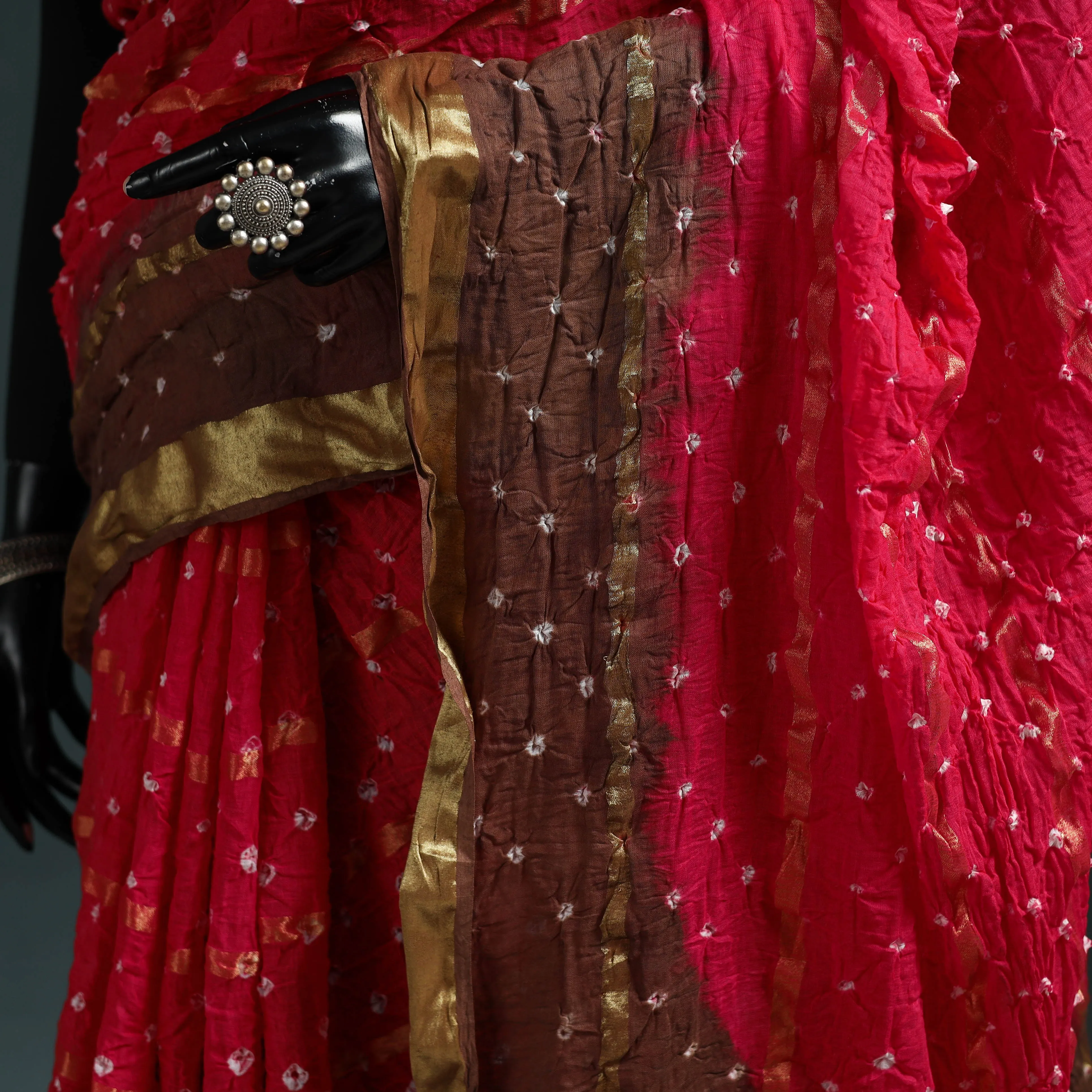 Kutch Bandhani Tie-Dye Cotton Saree with Blouse Piece 15 sold by Itokri product image thumbnail 3