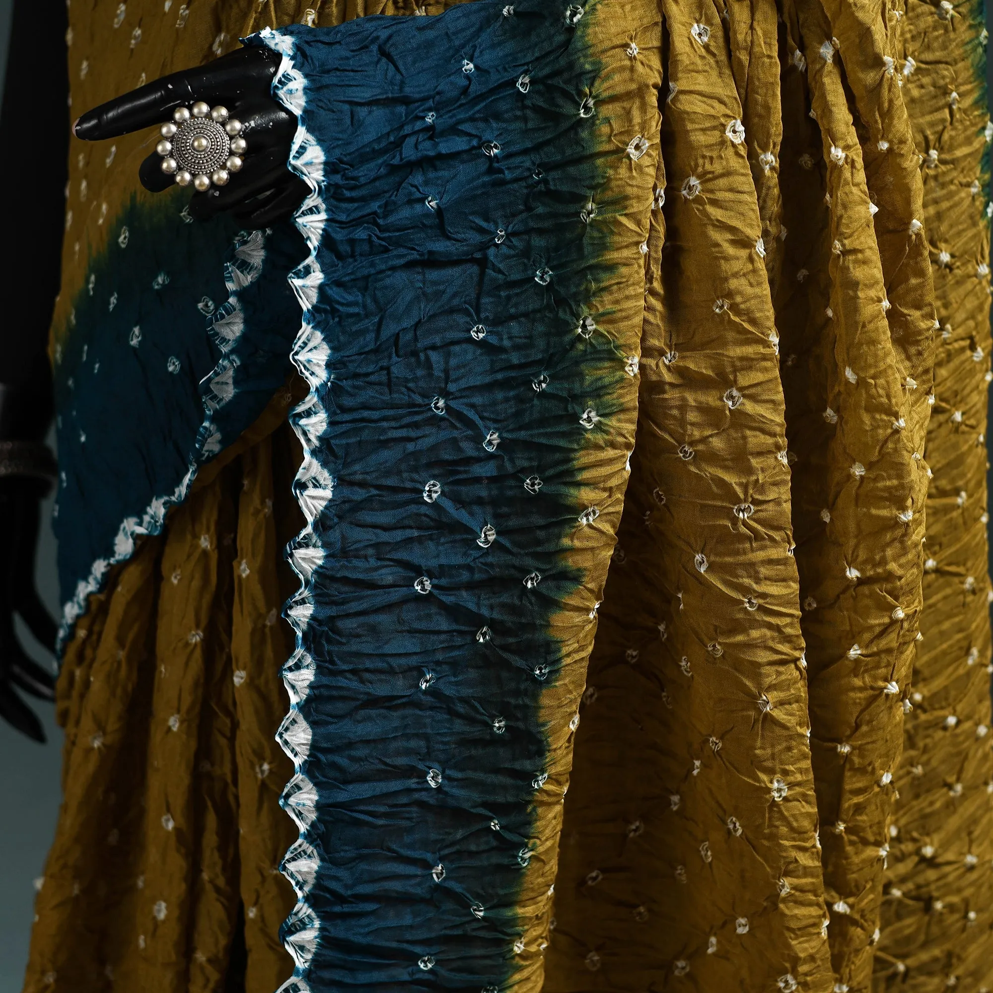 Kutch Bandhani Tie-Dye Cotton Saree with Blouse Piece 34 sold by Itokri product image thumbnail 3