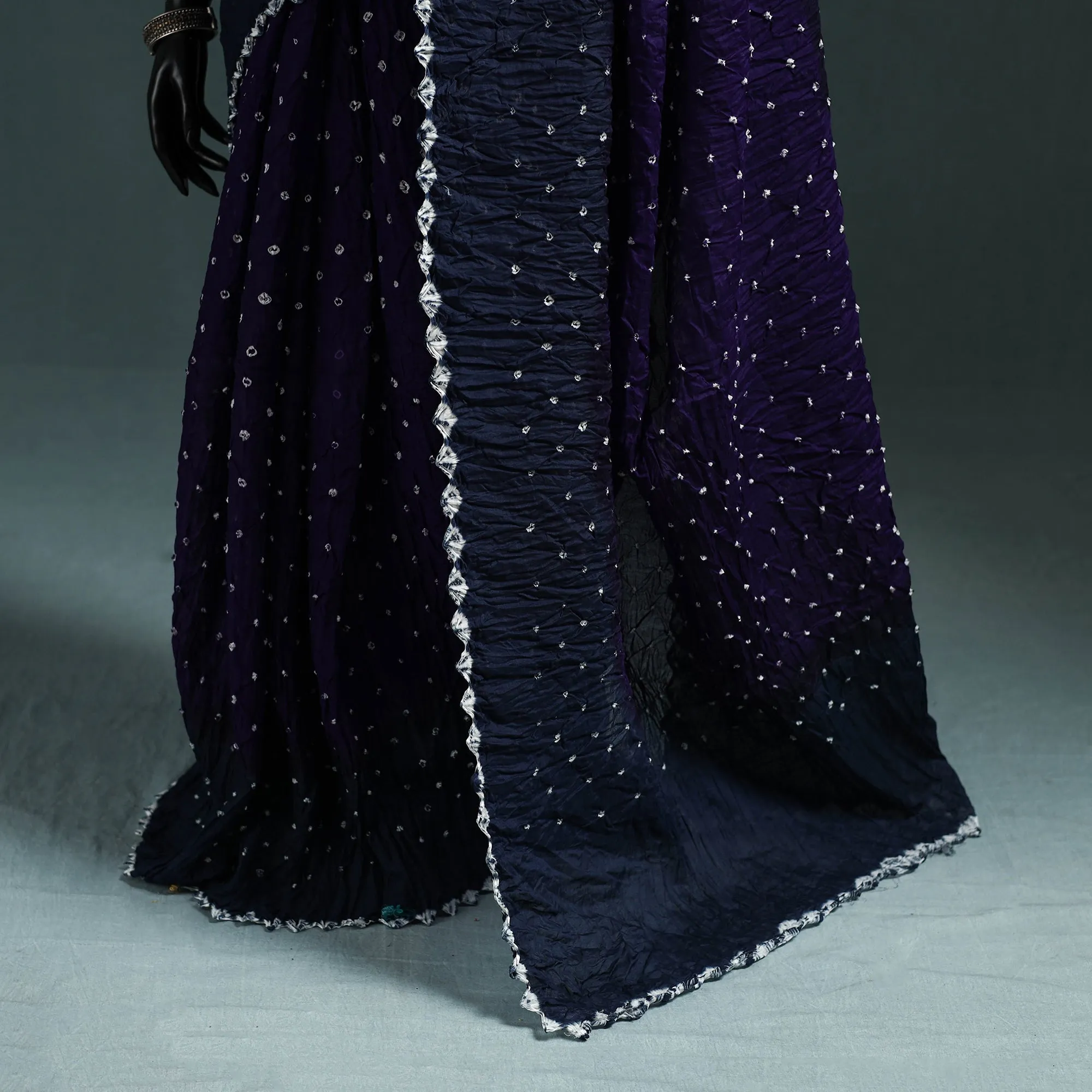 Kutch Bandhani Tie-Dye Cotton Saree with Blouse Piece 38 sold by Itokri product image thumbnail 4